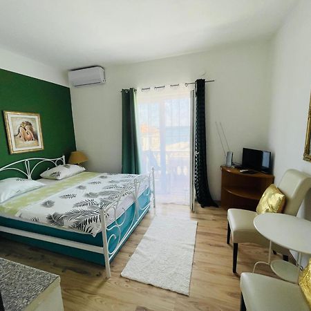 Apartments Esperanza Pašman Екстериор снимка