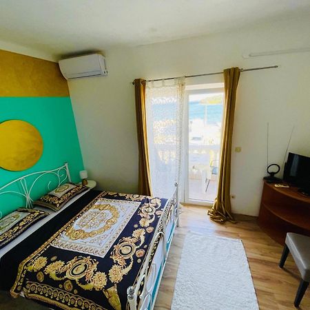 Apartments Esperanza Pašman Екстериор снимка