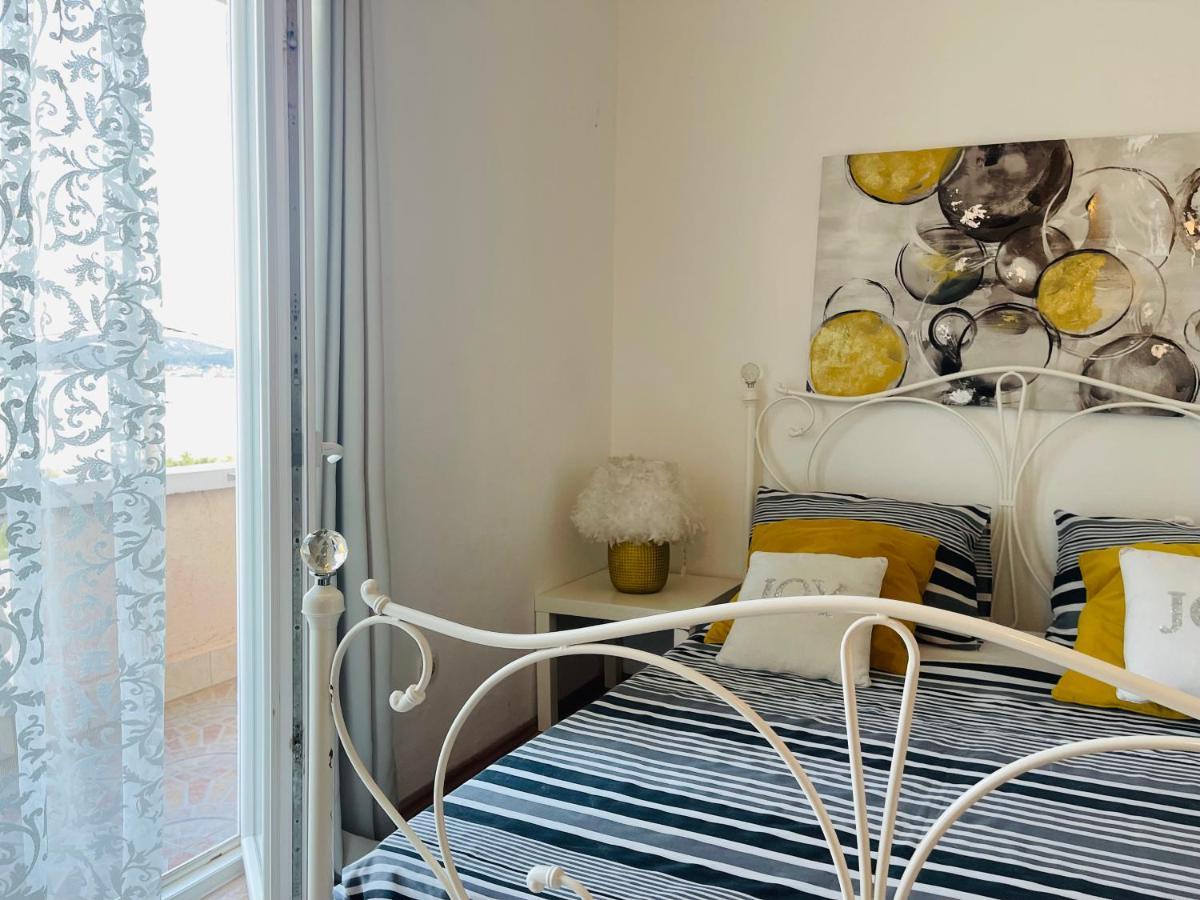 Apartments Esperanza Pašman Екстериор снимка