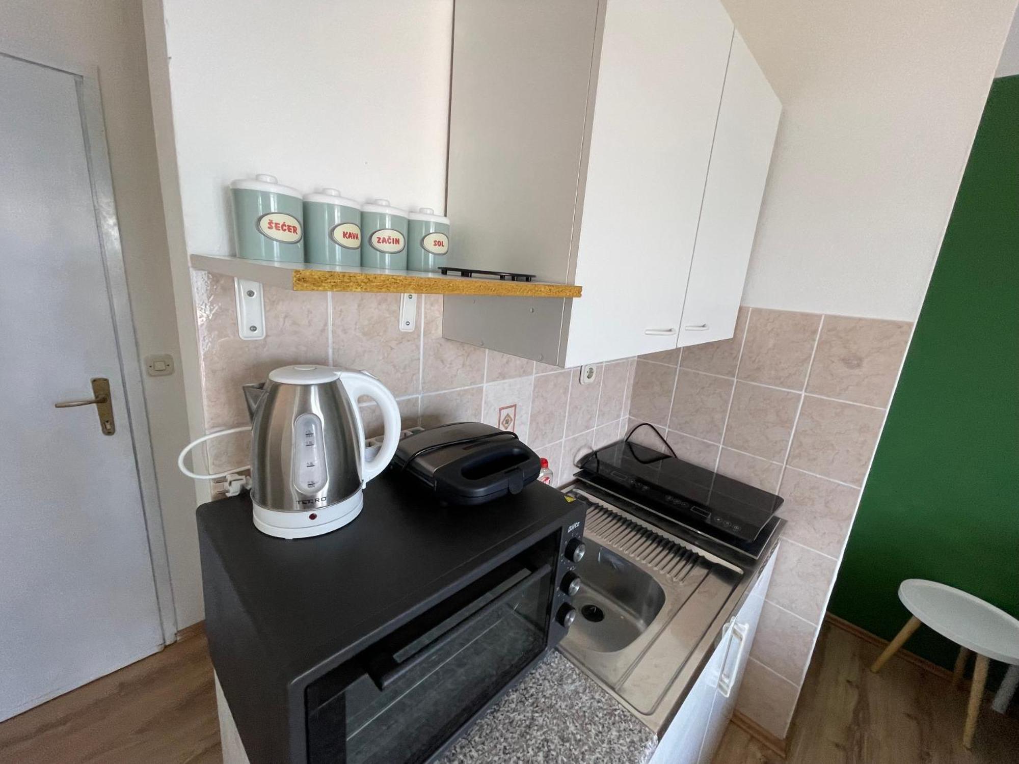 Apartments Esperanza Pašman Екстериор снимка