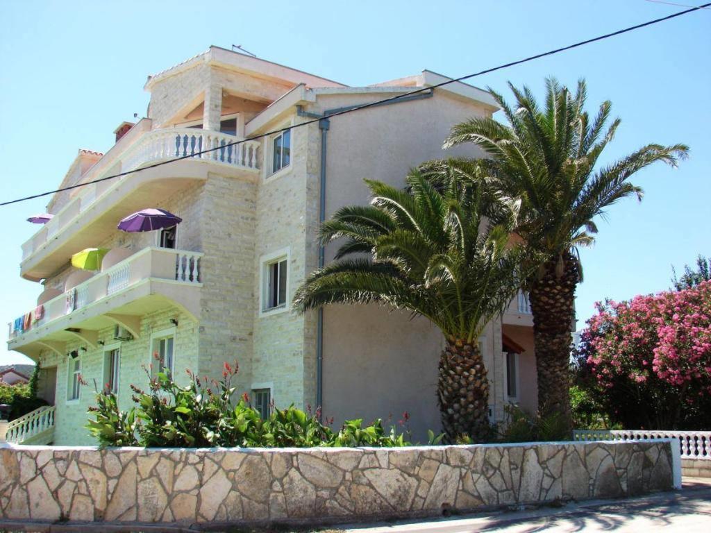 Apartments Esperanza Pašman Стая снимка